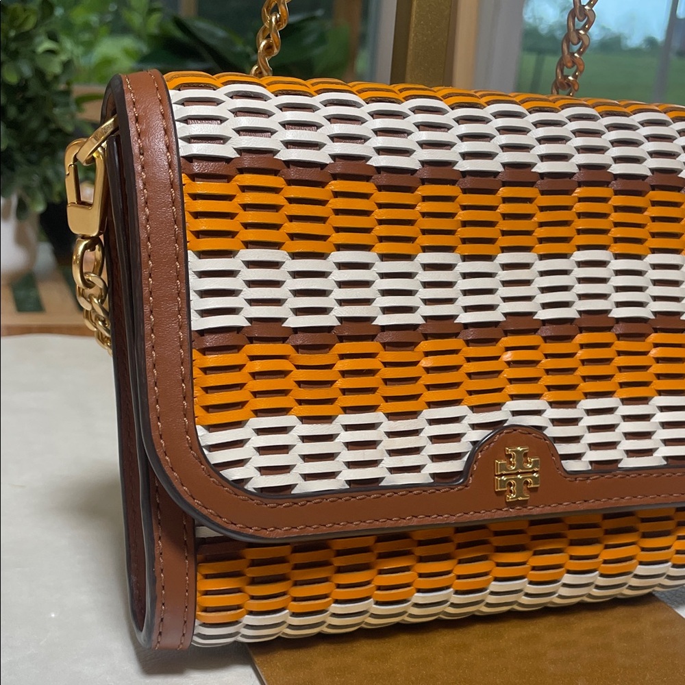 Tory Burch Emerson Woven Chain Crossbody Bag in Orange and White π§‘ - Picture 15 of 17